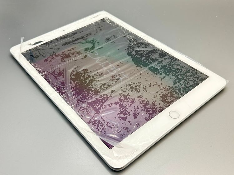 ���������iPad6(�裶����)Wi-Fi 32GB   ����С� DDJJF8K-