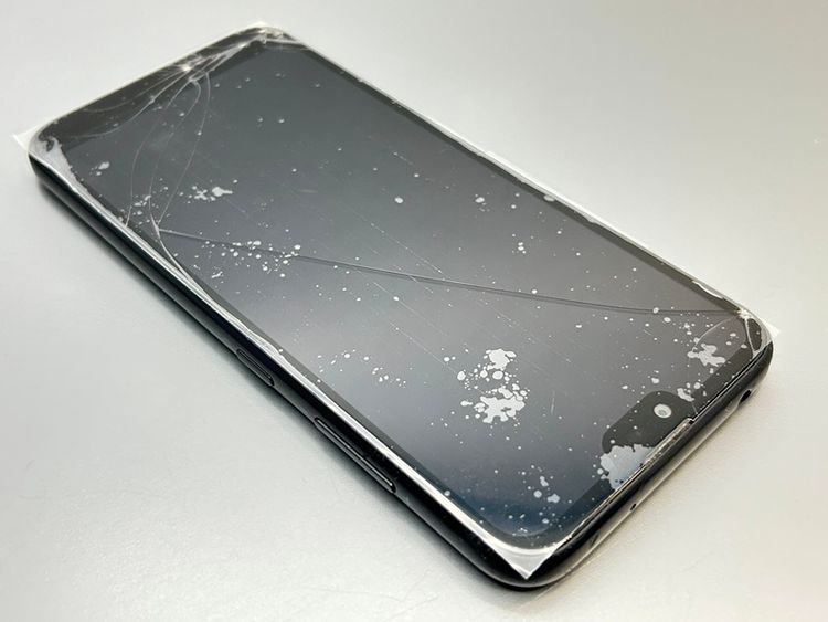 ���������KYV48 GRATINA �֥�å� D665324-