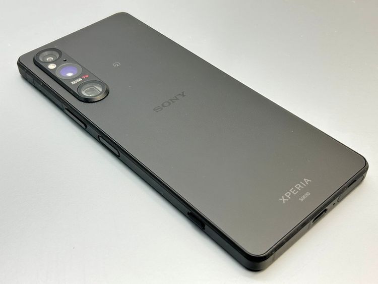 ��Ķ���ʡ�SOG10 Xperia 1 V �֥�å� D974309-