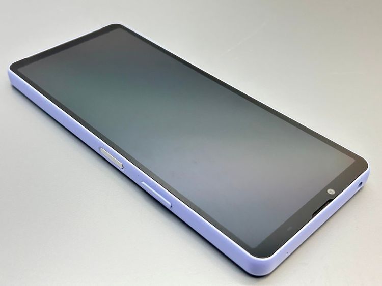 �����ʡ�SOG11 Xperia 10 V ��٥���� D703700-
