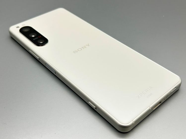 ��Ķ���ʡ�SOG09 Xperia 5 IV �������ۥ磻�� D223269-