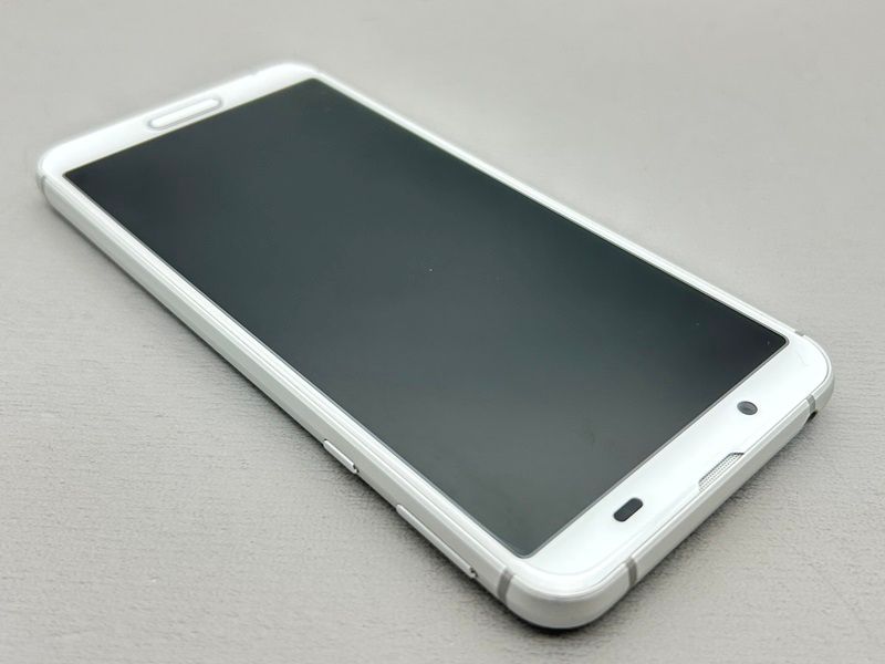 ムスビー｜☆超美品☆SH-M12 AQUOS sense3 シルバーホワイト J200449C 