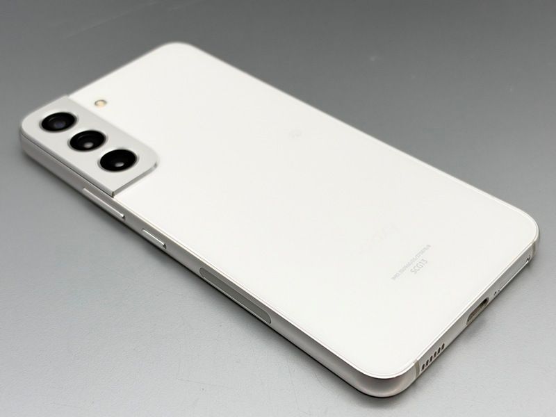 ムスビー｜☆超美品☆SCG13 Galaxy S22 ファントムホワイト D738788