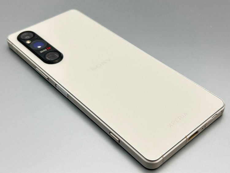 ��Ķ���ʡ�SOG10 Xperia 1 V �ץ���ʥ���С� D533162-