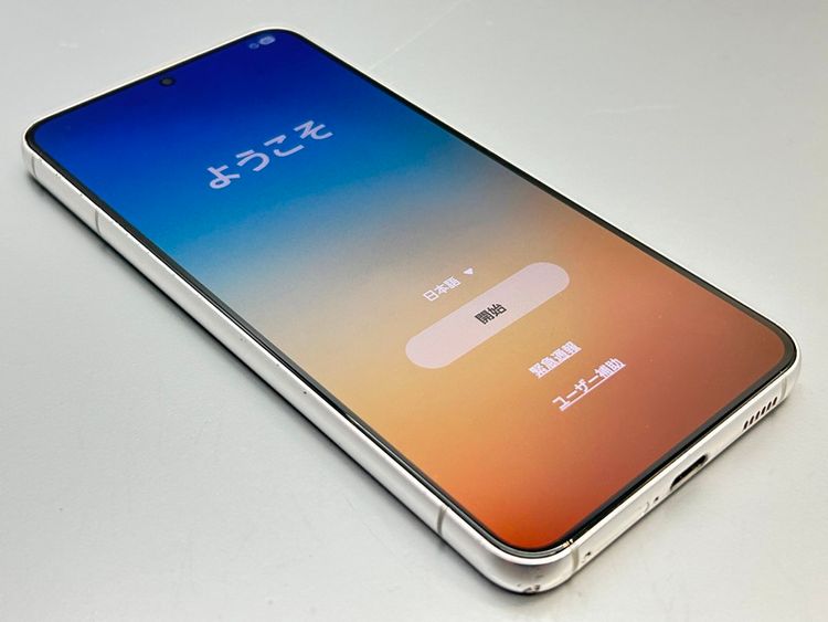 ��������š�SCG13 Galaxy S22 �ե���ȥ�ۥ磻�� D633064-