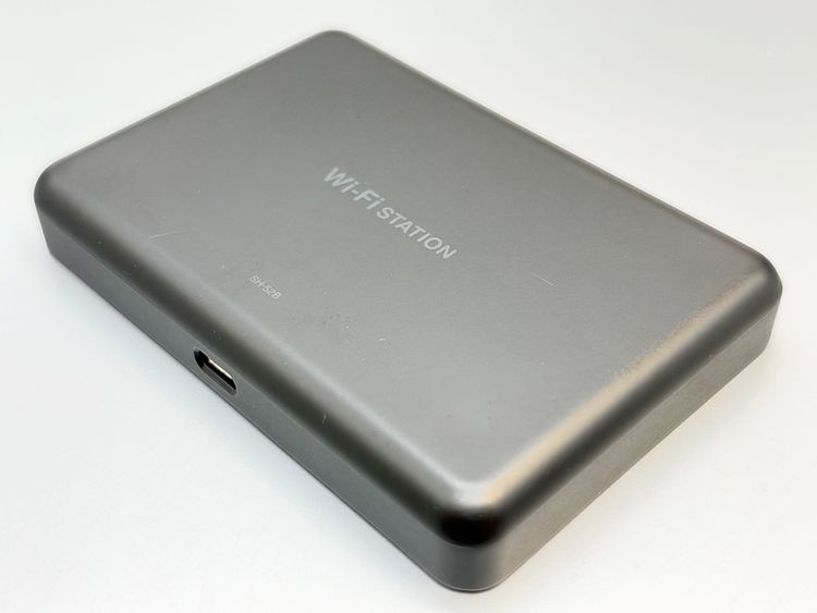�����ʡ�SH-52B Wi-Fi STATION �֥�å� 489040-