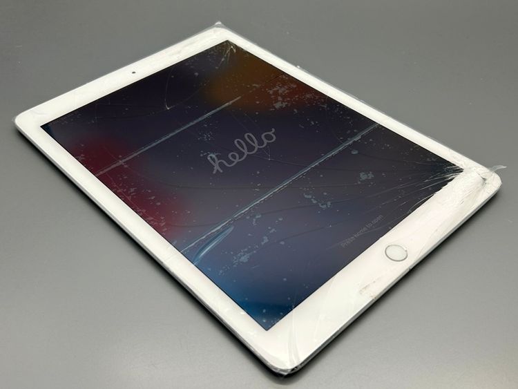 ���������iPad Air2(�裲����) Cellular 128GB ����С� D714369-