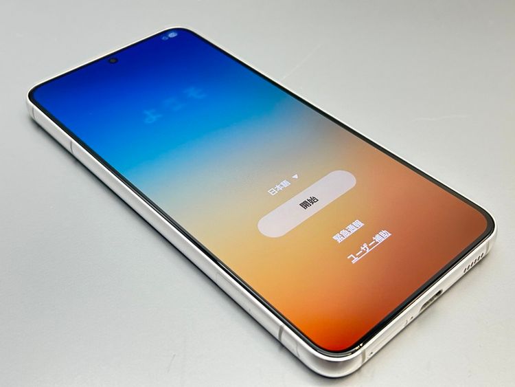 ��Ķ���ʡ�SCG13 Galaxy S22 �ե���ȥ�ۥ磻�� D548635-