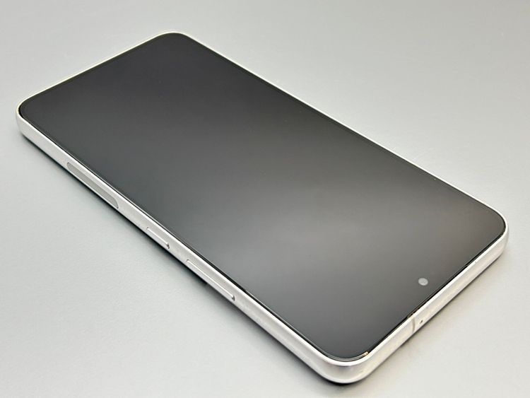 ��������š�SCG13 Galaxy S22 �ե���ȥ�ۥ磻�� D551829-