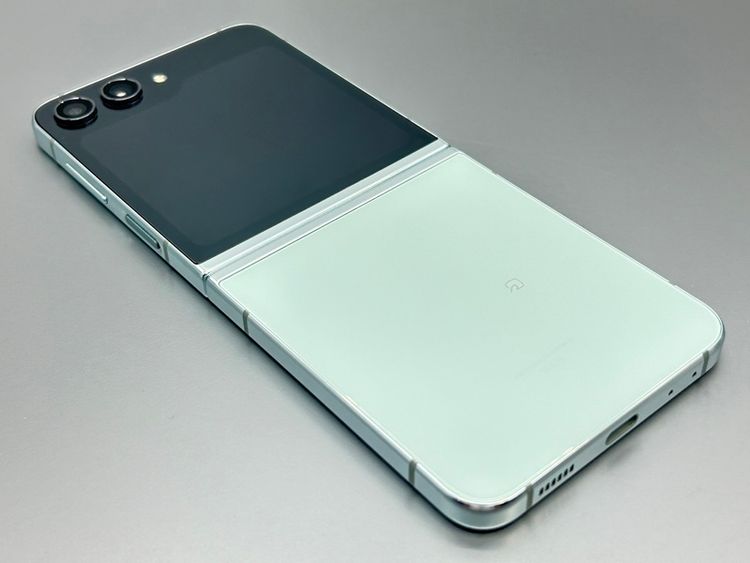 ĶʡSCG23 256GB Galaxy Z Flip5 ߥ 107466C