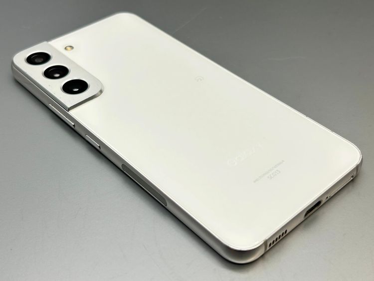��������š�SCG13 Galaxy S22 �ե���ȥ�ۥ磻�� D633064-