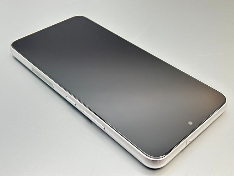 ��Ķ���ʡ�SCG13 Galaxy S22 �ե���ȥ�ۥ磻�� D056975-