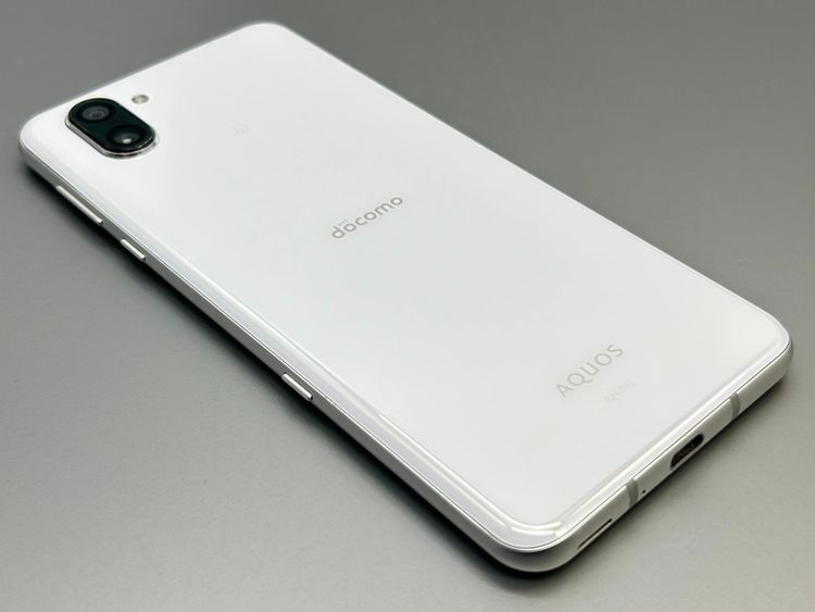 ��������š�SH-04L AQUOS R3 �ץ���ʥۥ磻�� 818781-