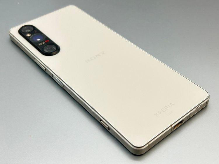 ��������š�SOG10 Xperia 1 V �ץ���ʥ���С� D523528-