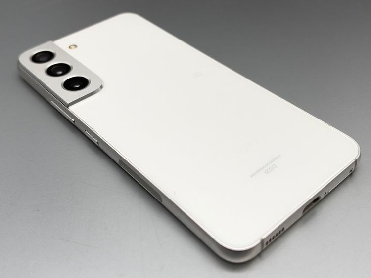 ��������š�SCG13 Galaxy S22 �ե���ȥ�ۥ磻�� D623932-