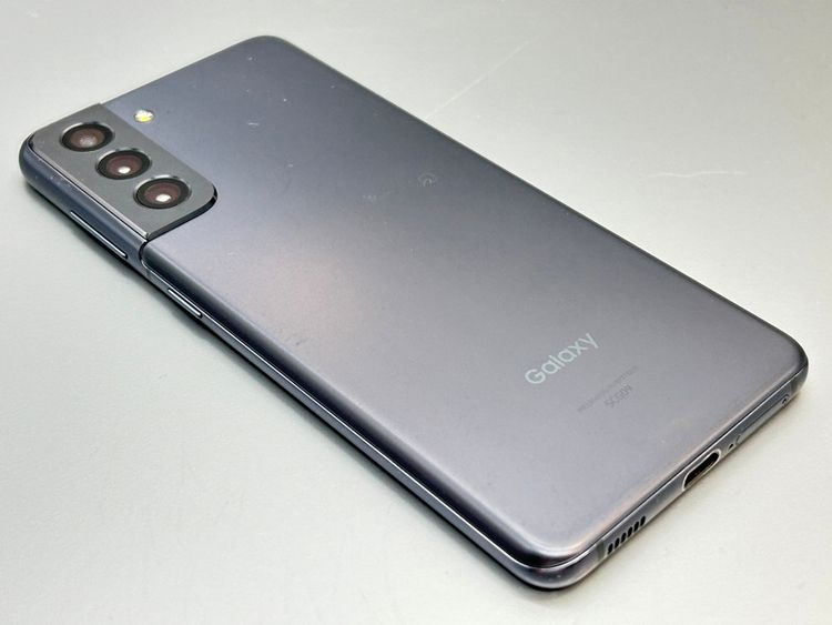 ��������š�SCG09 Galaxy S21 5G �ե���ȥ॰�졼 D777320-