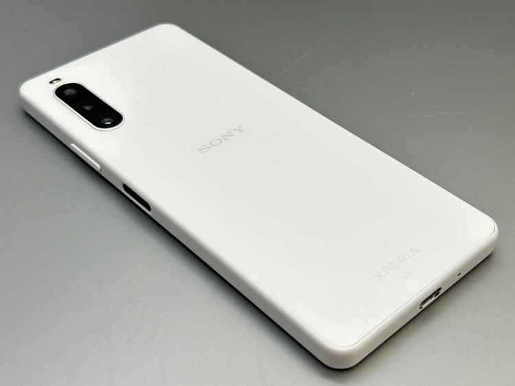 ��Ķ���ʡ�SOG07 Xperia 10 IV �ۥ磻�� D813308-