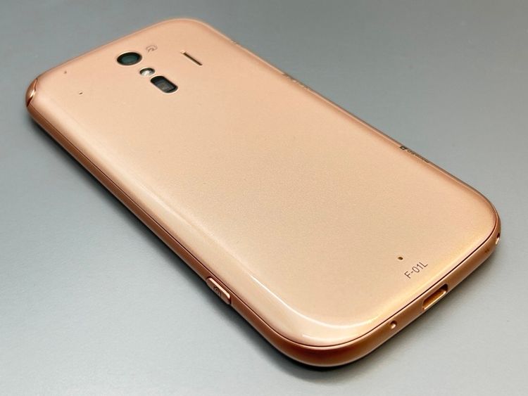 ��������š�F-01L �餯�餯���ޡ��ȥե��� me ������� D575288-