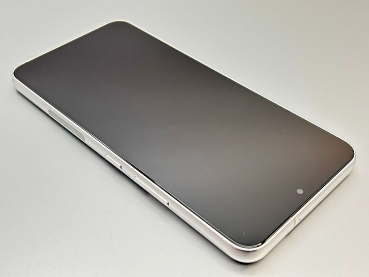 ��Ķ���ʡ�SCG13 Galaxy S22 �ե���ȥ�ۥ磻�� D739661-