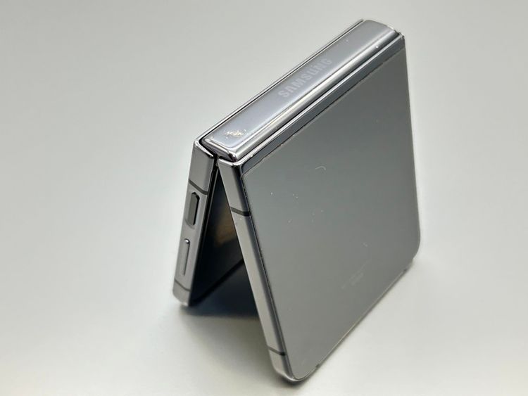 šSCG23 256GB Galaxy Z Flip5 ե D155192-