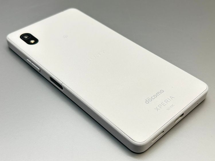 ���������SO-53C Xperia Ace III ���졼 561830-