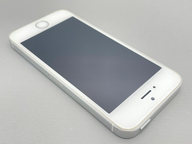 【美品】　iphone SE　第１世代　シルバー　32GB　SIMフリー ムスビー｜iPhone SE 第一世代 SIMフリー 32GB シルバー