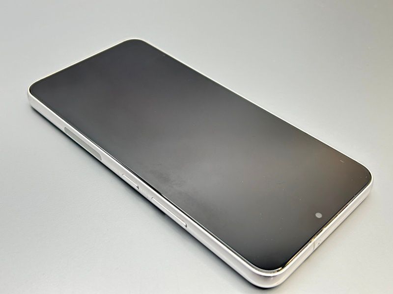 ムスビー｜☆格安☆SCG13 Galaxy S22 ファントムホワイト D682608