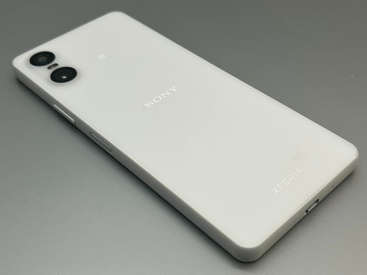 �����ʡ�SO-52E Xperia 10 VI �ۥ磻�� D528223-