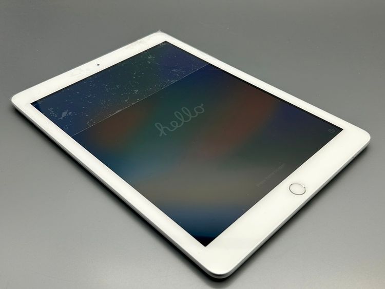���������iPad5(�裵����)Cellular 32GB ����С� D119673-