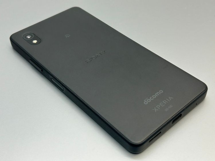 �����ʡ�SO-53C Xperia Ace III �֥�å� D372701-