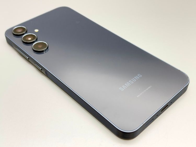 ��Ķ���ʡ�SCG27 Galaxy A55 5G ��������ͥ��ӡ� D062406-