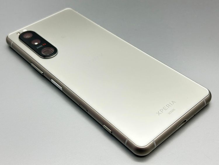 ��Ķ���ʡ�SOG05 Xperia 5 III �ե����ȥ���С� 103178A