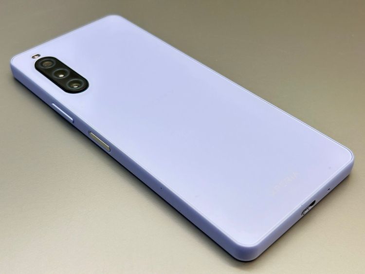 �����ʡ�SOG11 Xperia 10 V ��٥���� D803940-