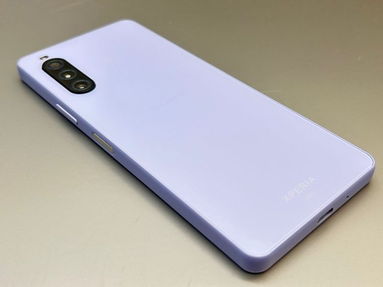 �����ʡ�SOG11 Xperia 10 V ��٥���� D635126-