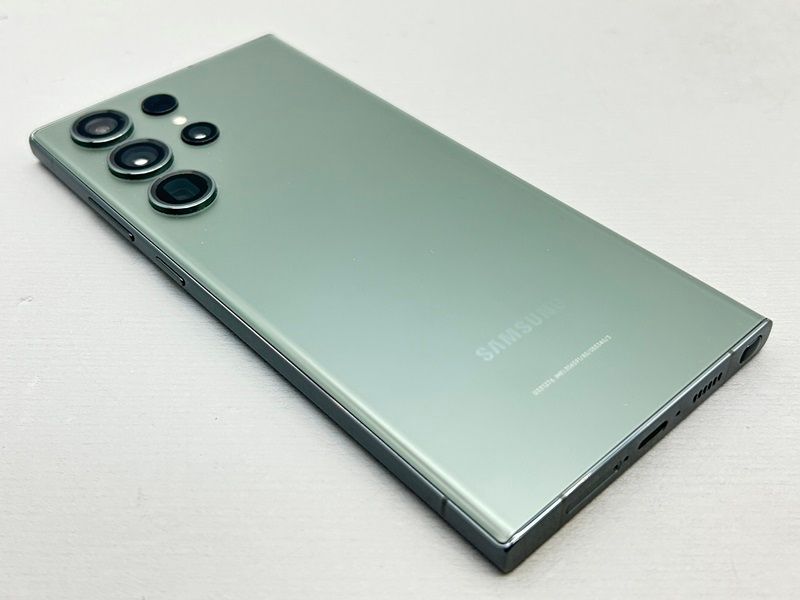 最終値下げ超美品Galaxy S23 Ultra スマートフォン本体512GB ムスビー｜☆超美品☆SM-S918N 512GB Galaxy S23 Ultra グリーン