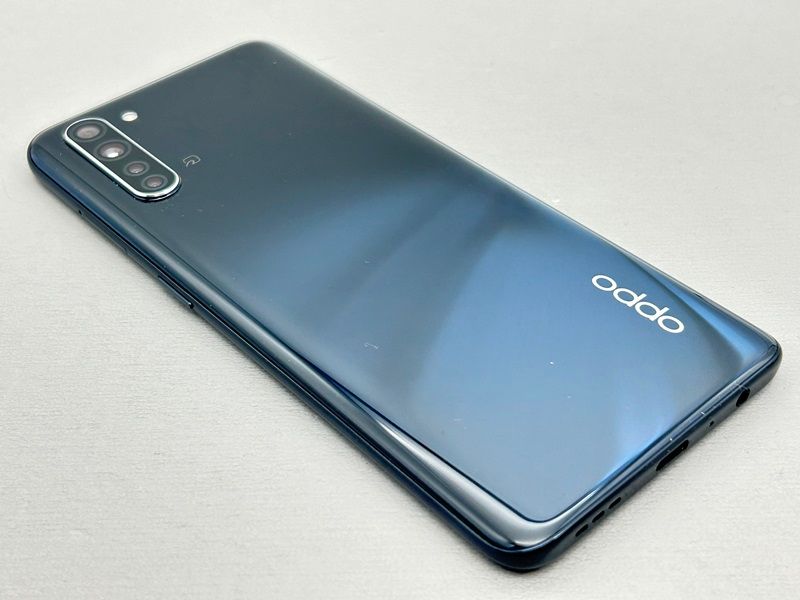 ムスビー｜☆美品☆CPH2013 Reno3 A ブラック J803879C【OPPO Reno3 A