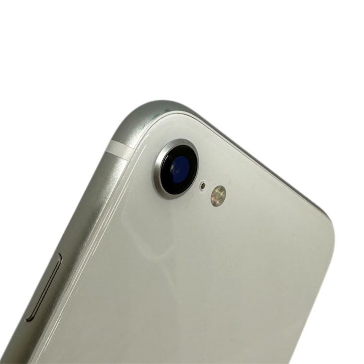 �ڥХåƥ꡼91%��iPhone��SE����2�����64GB���ۥ磻�ȡ�SIM�ե꡼��au��