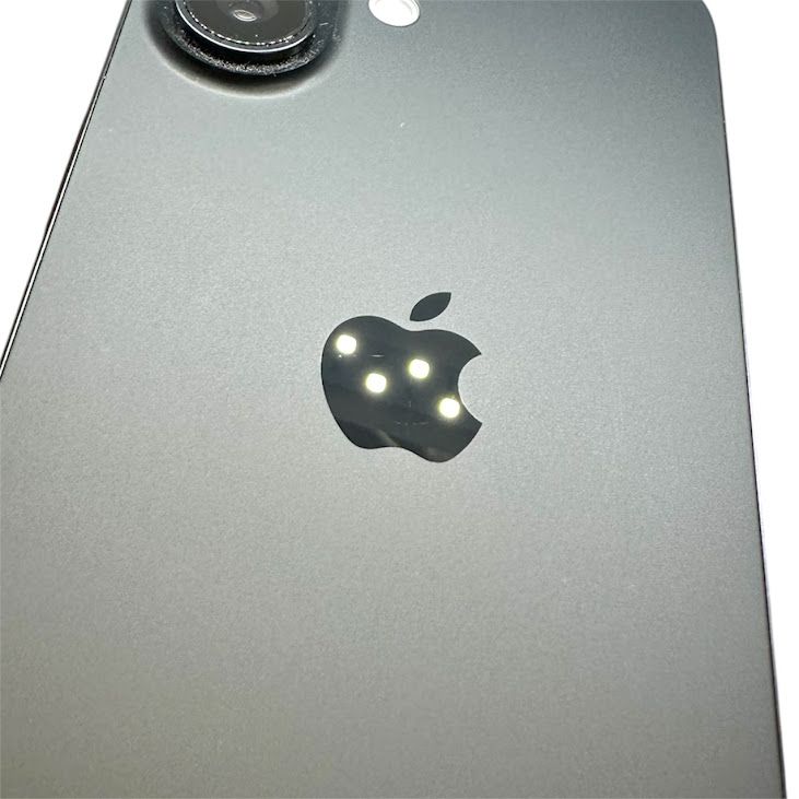 �ڥХåƥ꡼91%��iPhone��16��512GB���֥�å���SIM�ե꡼