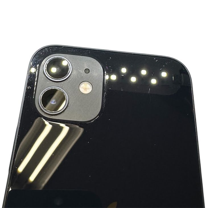 �ڥХåƥ꡼81%��iPhone��12��64GB���֥�å���SIM�ե꡼��Y��Х�����