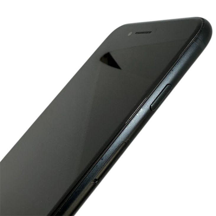 �ڥХåƥ꡼92%��iPhone��SE����3�����128GB���ߥåɥʥ��ȡ�SIM�ե꡼��au��