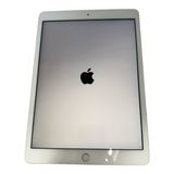 �ڥХåƥ꡼100%��iPad��8������顼��32GB������С���SIM�ե꡼�����եȥХ���