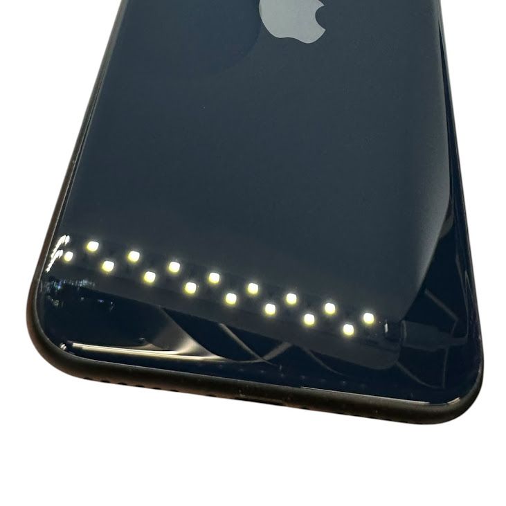 �ڥХåƥ꡼99%��iPhone��SE����3�����64GB���ߥåɥʥ���