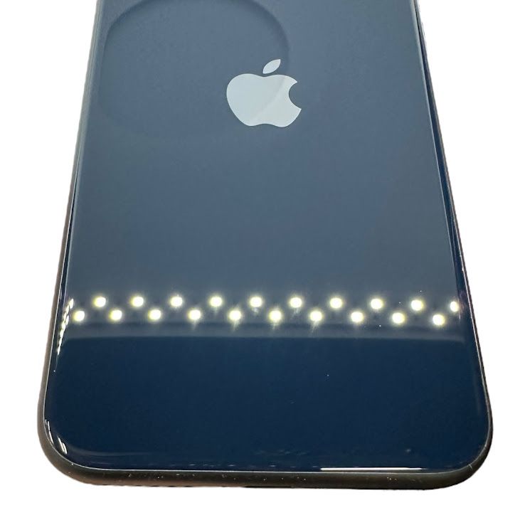 ڥХåƥ꡼100%iPhoneSE3ˡ64GBߥåɥʥȡեȥХ