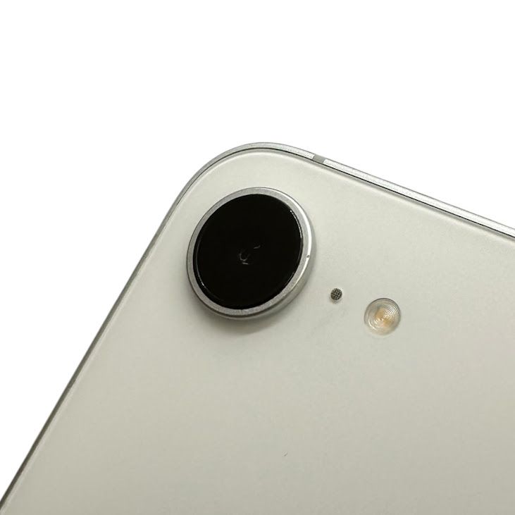 �ڥХåƥ꡼100%��iPhone��16e��256GB���ۥ磻�ȡ�SIM�ե꡼��au��