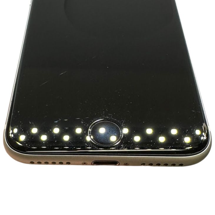 iPhone��SE����2�����64GB���ۥ磻�ȡ�SIM�ե꡼�����եȥХ���