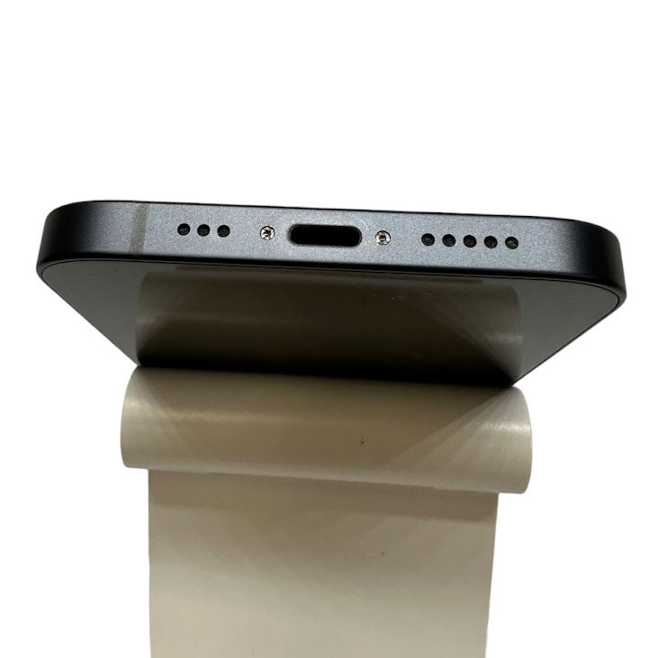 �ڥХåƥ꡼83%��iPhone��12��128GB���֥�å���SIM�ե꡼��au��