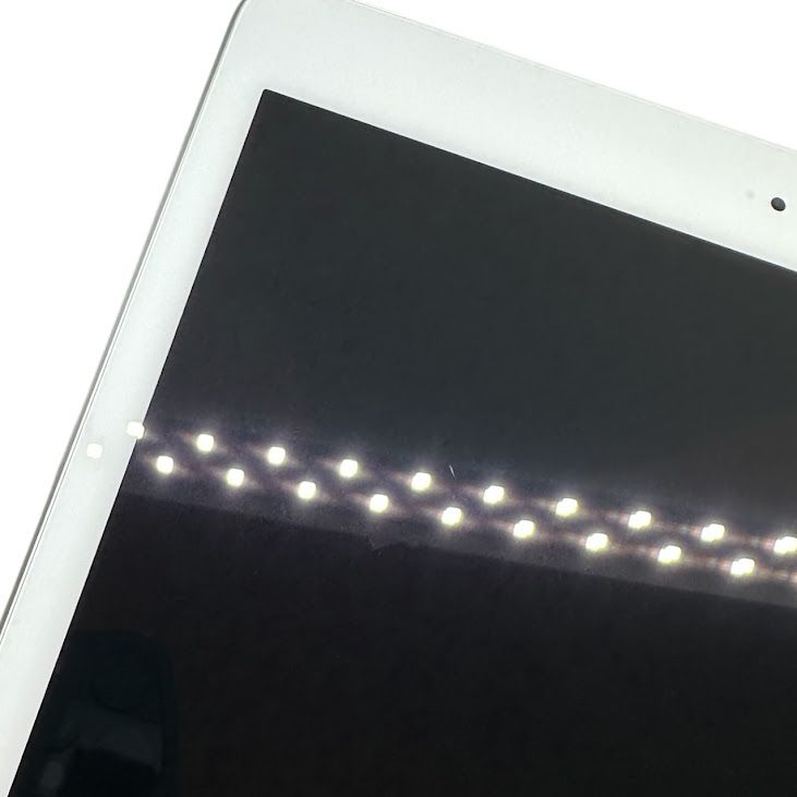 �ڥХåƥ꡼100%��iPad��8������顼��32GB������С���SIM�ե꡼�����եȥХ���