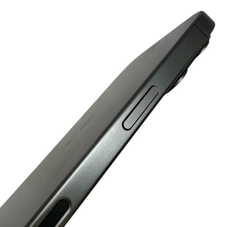 �ڥХåƥ꡼97%��iPhone��17��256GB���֥�å���SIM�ե꡼��au��