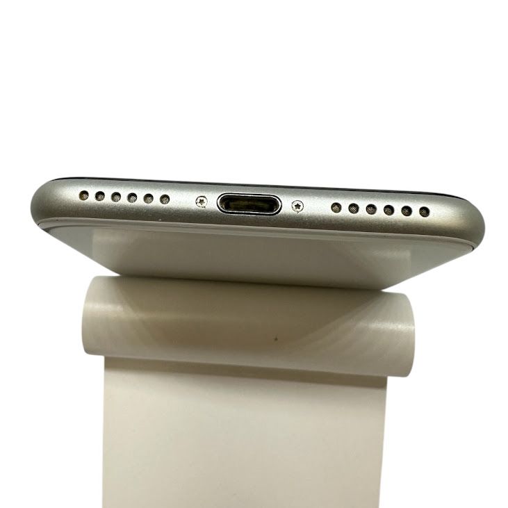 �ڥХåƥ꡼80%��iPhone��SE����2�����64GB���ۥ磻�ȡ�SIM�ե꡼��au��