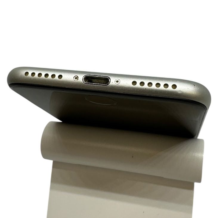 iPhone��SE����2�����64GB���ۥ磻�ȡ�SIM�ե꡼��au��